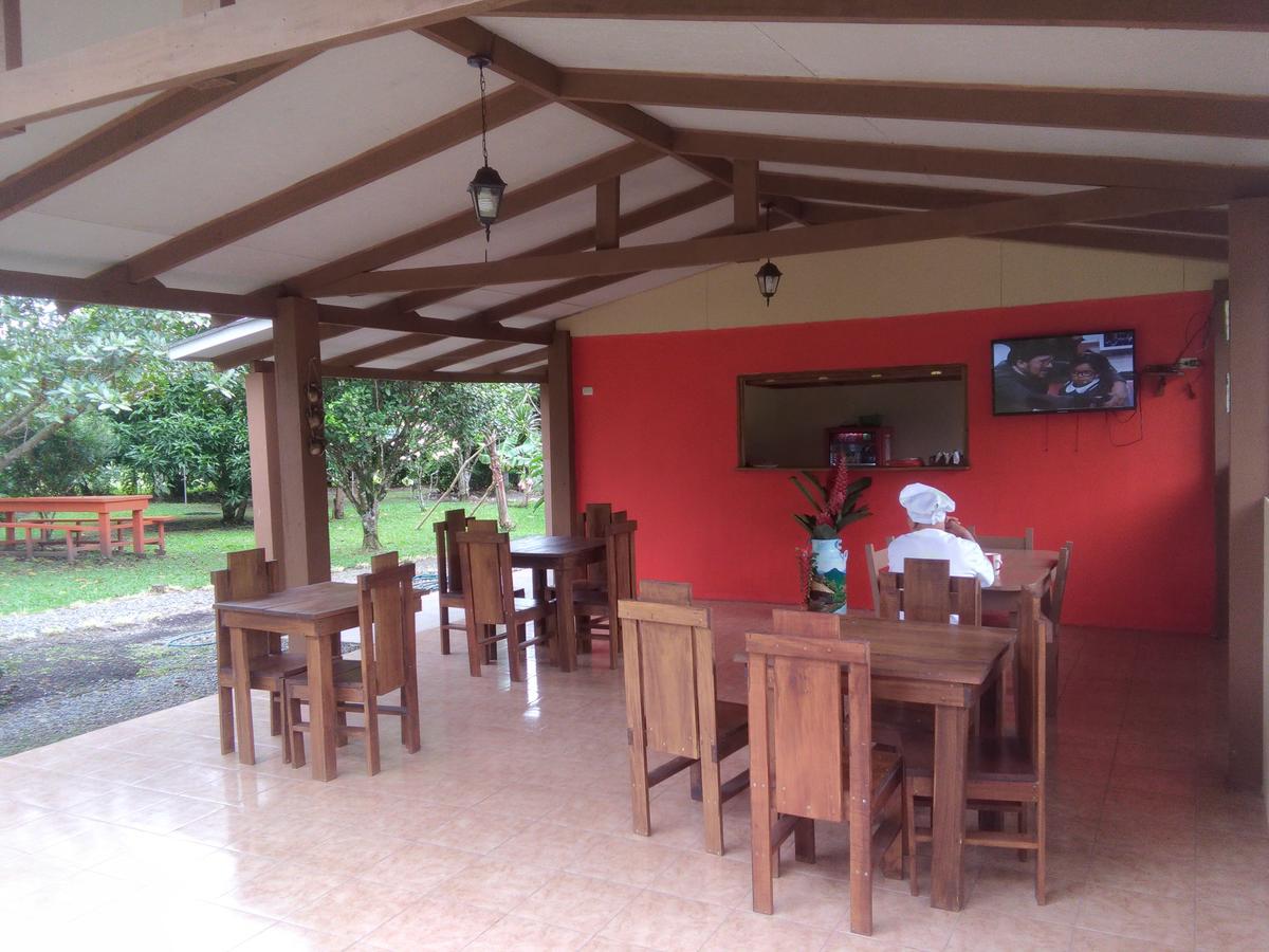Paraiso Volcano Lodge Guayabo  Exterior photo