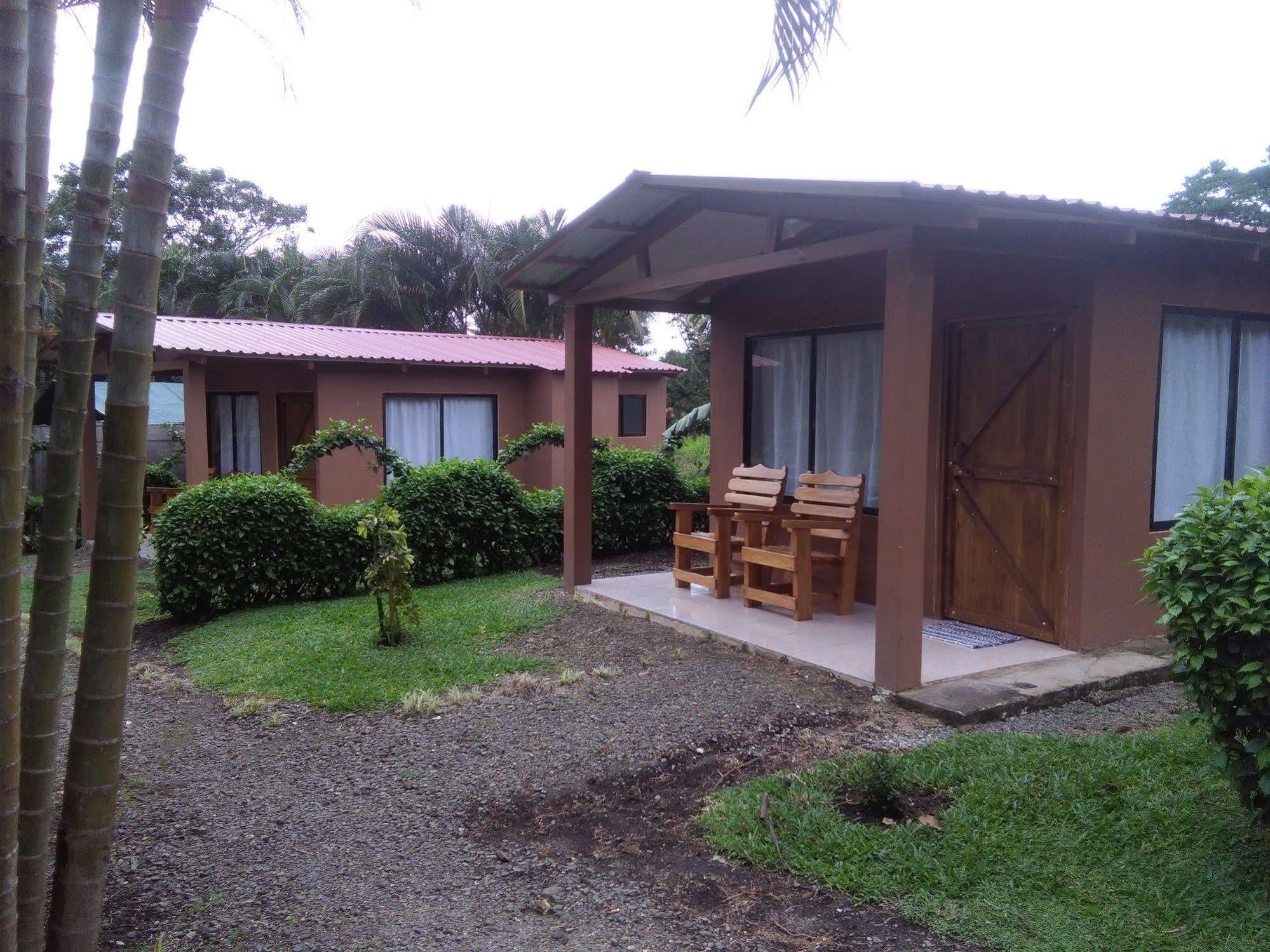 Paraiso Volcano Lodge Guayabo  Exterior photo