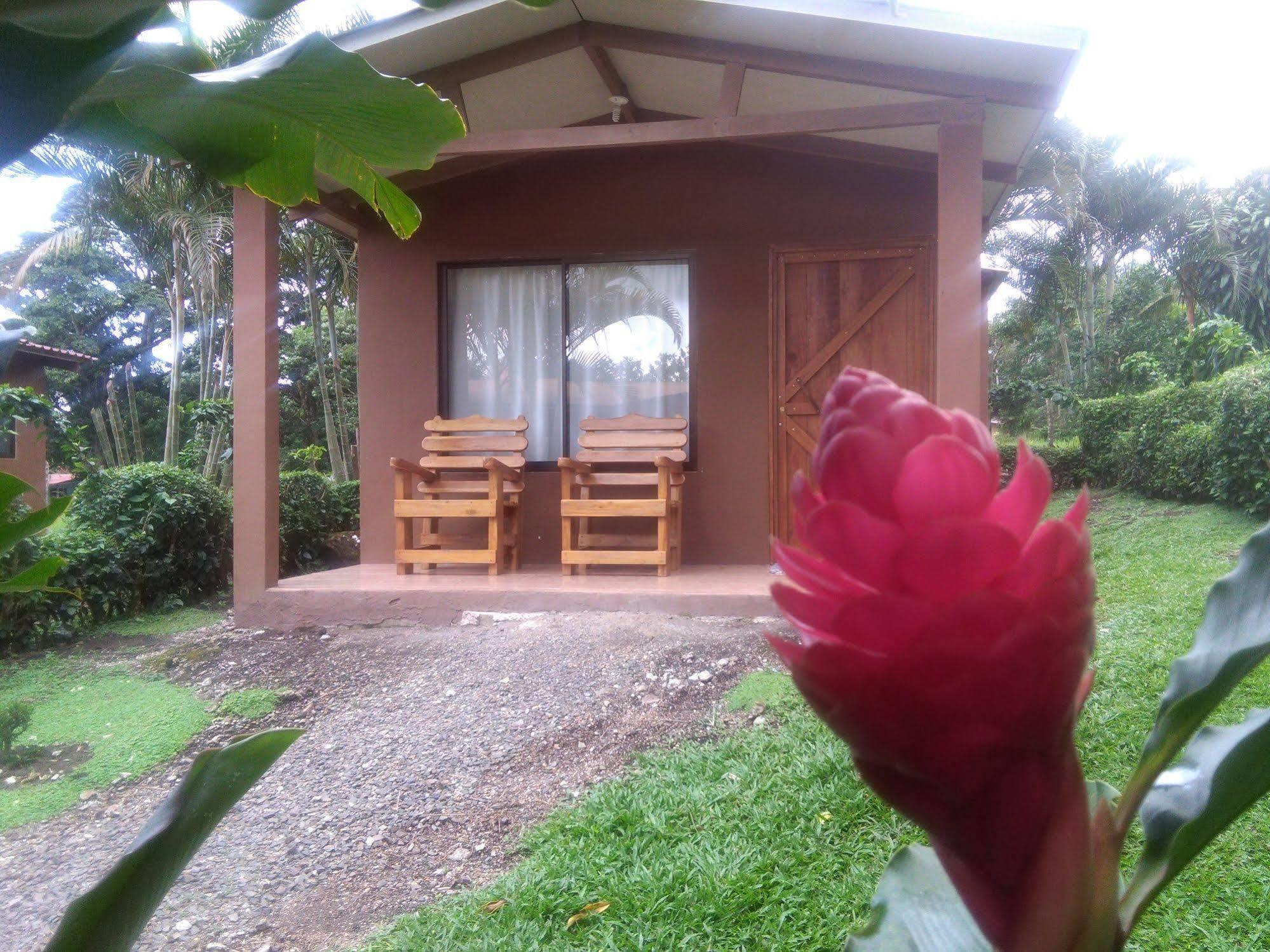 Paraiso Volcano Lodge Guayabo  Exterior photo